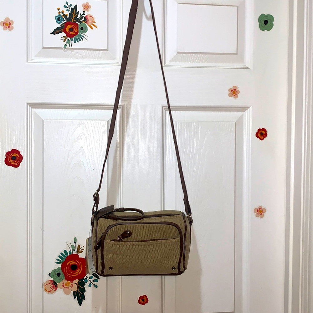 Tan/brown bag